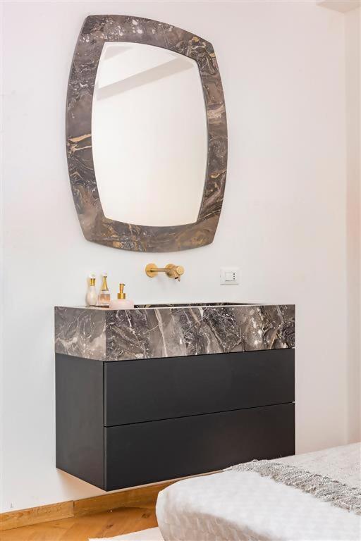 Destiny Home 5 Bardolino Exteriör bild