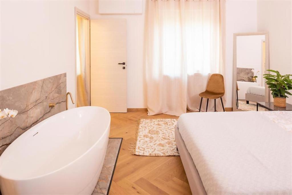 Destiny Home 5 Bardolino Exteriör bild