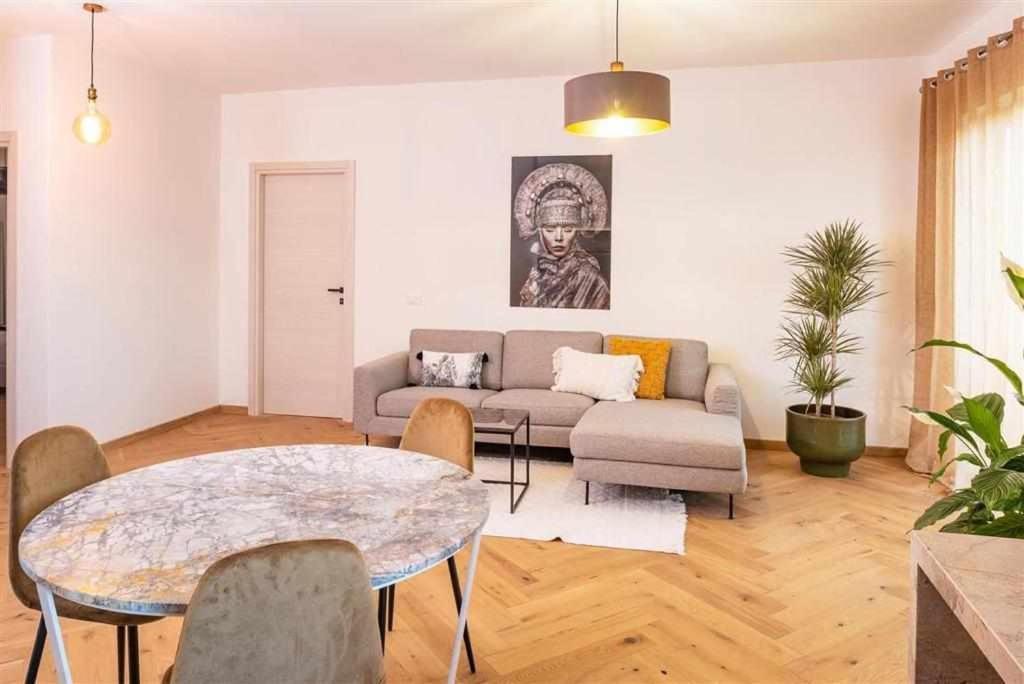 Destiny Home 5 Bardolino Exteriör bild