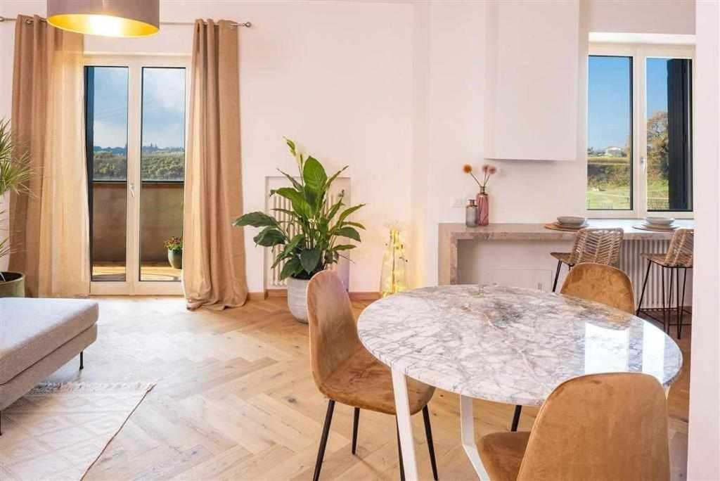 Destiny Home 5 Bardolino Exteriör bild